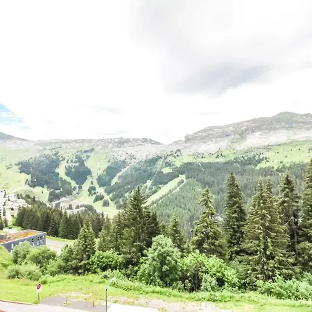 Apartment Joli, Spacieux T3 Sud Aux Pieds, Parking